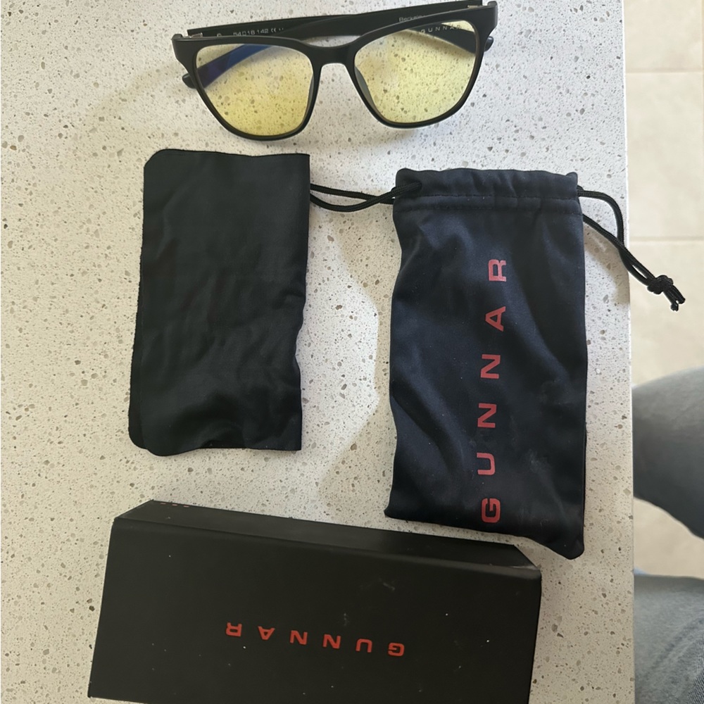 Gunnar Optiks Computer Glasses with amber lens tint. EUC